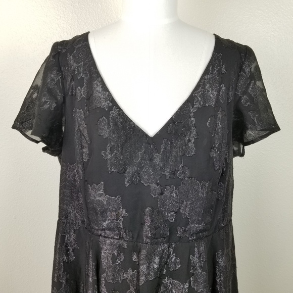 Torrid Black Floral Sparkly Dress Cap Sleeve 14 - Picture 2 of 7